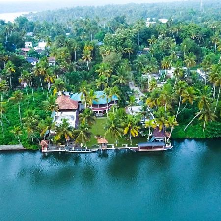 Voye Homes Majestic Retreat Resort Varkala Paravūr Εξωτερικό φωτογραφία