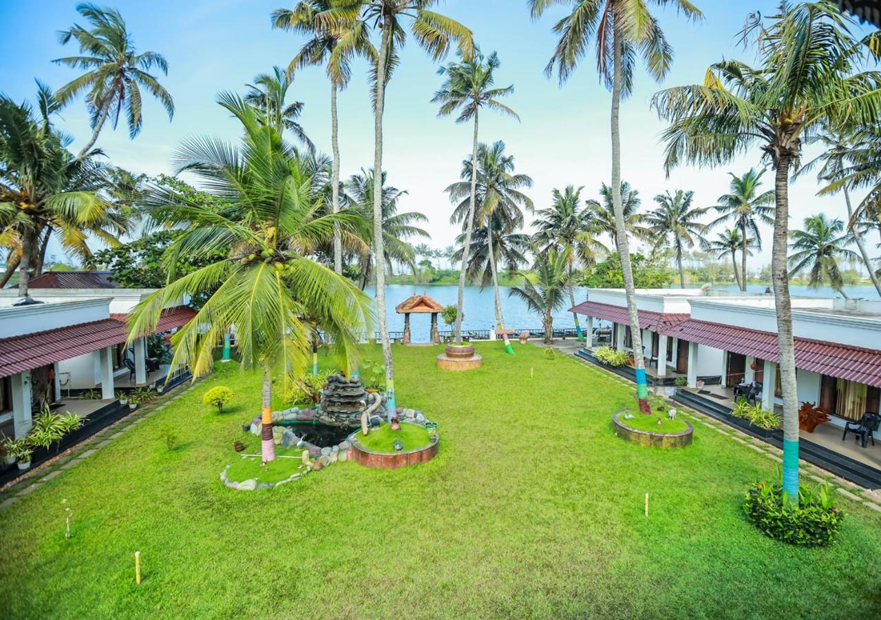 Voye Homes Majestic Retreat Resort Varkala Paravūr Εξωτερικό φωτογραφία