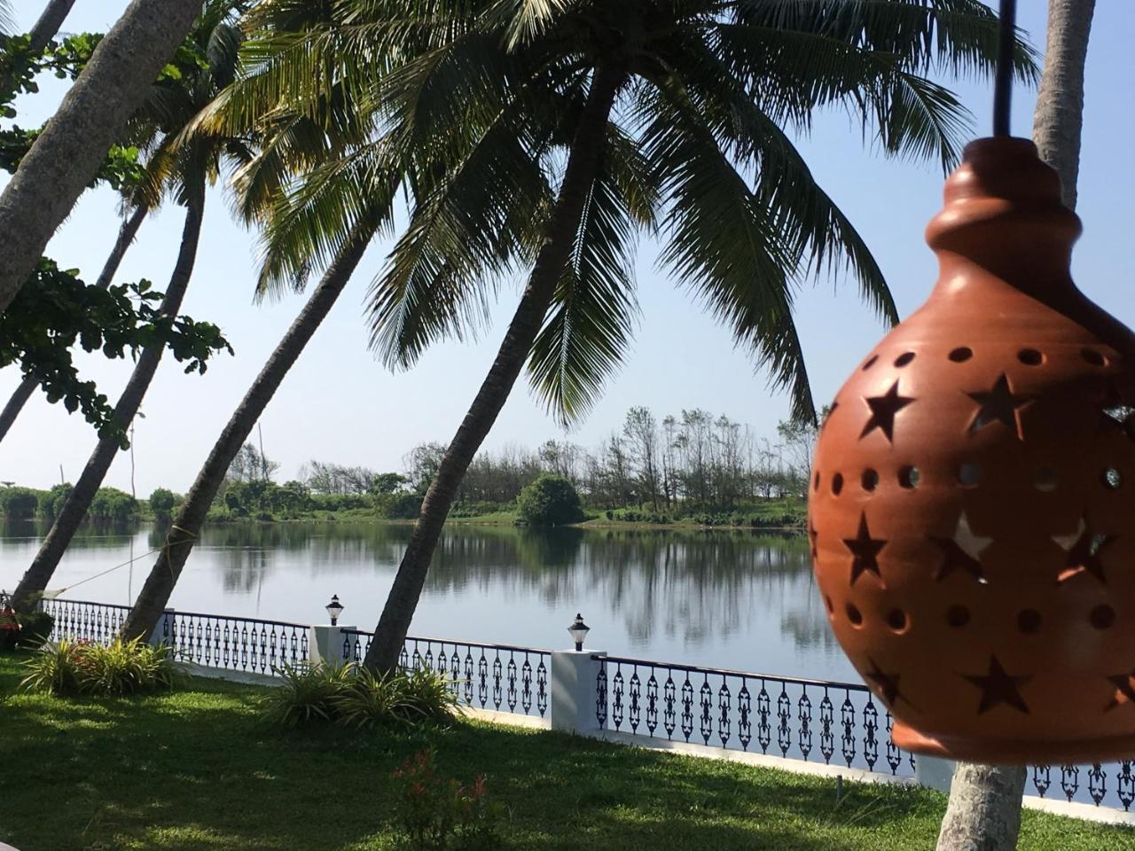Voye Homes Majestic Retreat Resort Varkala Paravūr Εξωτερικό φωτογραφία