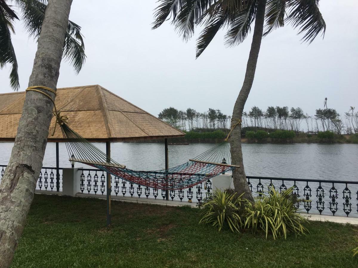 Voye Homes Majestic Retreat Resort Varkala Paravūr Εξωτερικό φωτογραφία